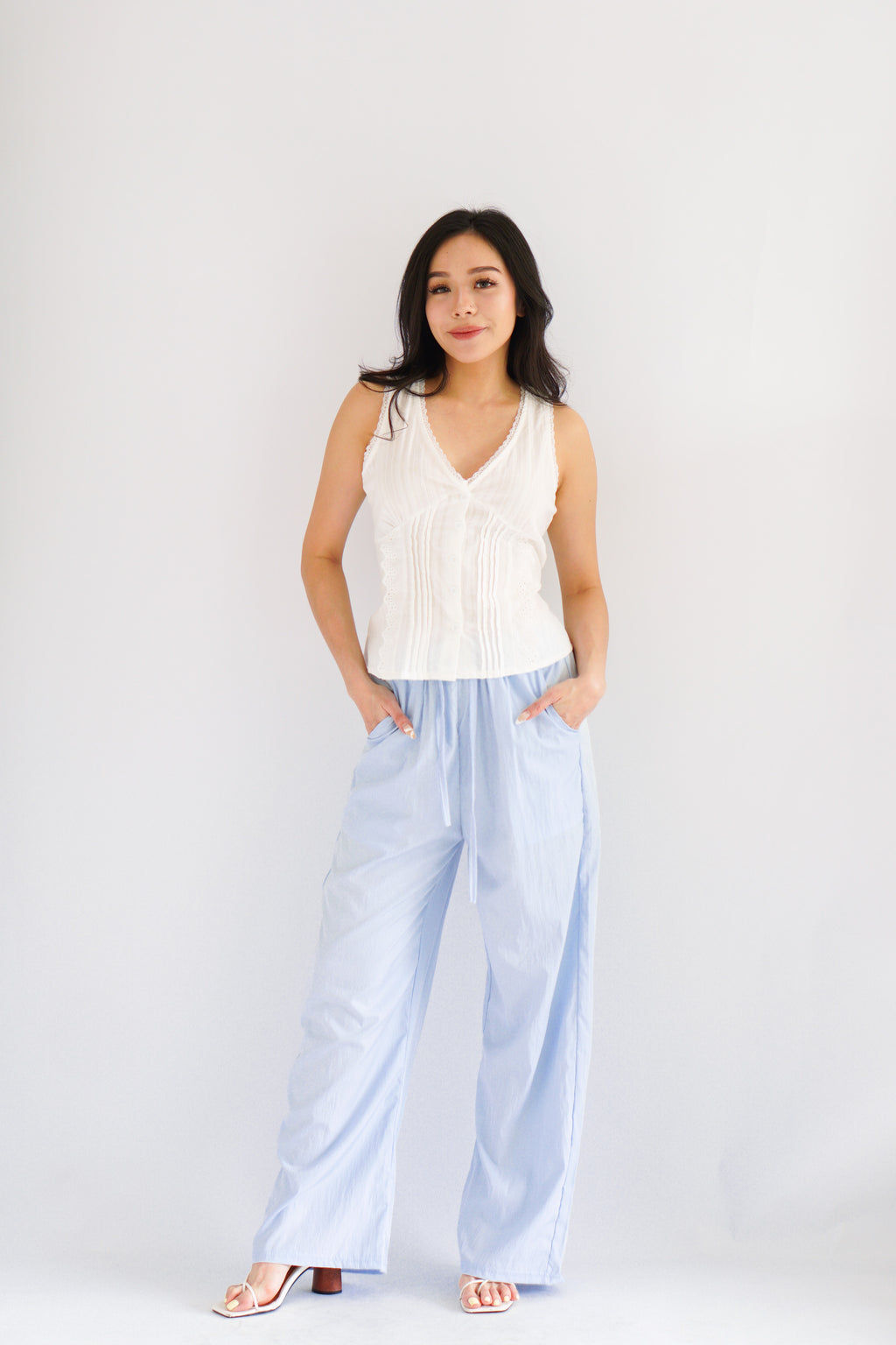 Kaelia Lace V Neck Top in White