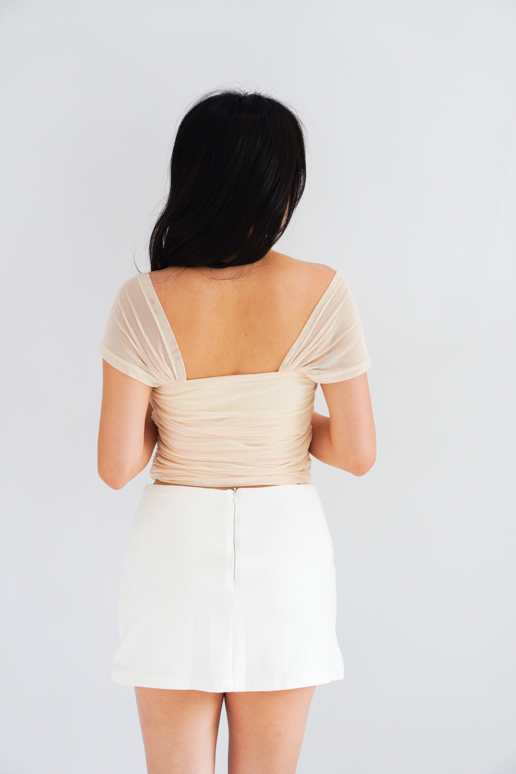 (BACKORDER) Velisse Mesh Ruched Crop Top in Pink