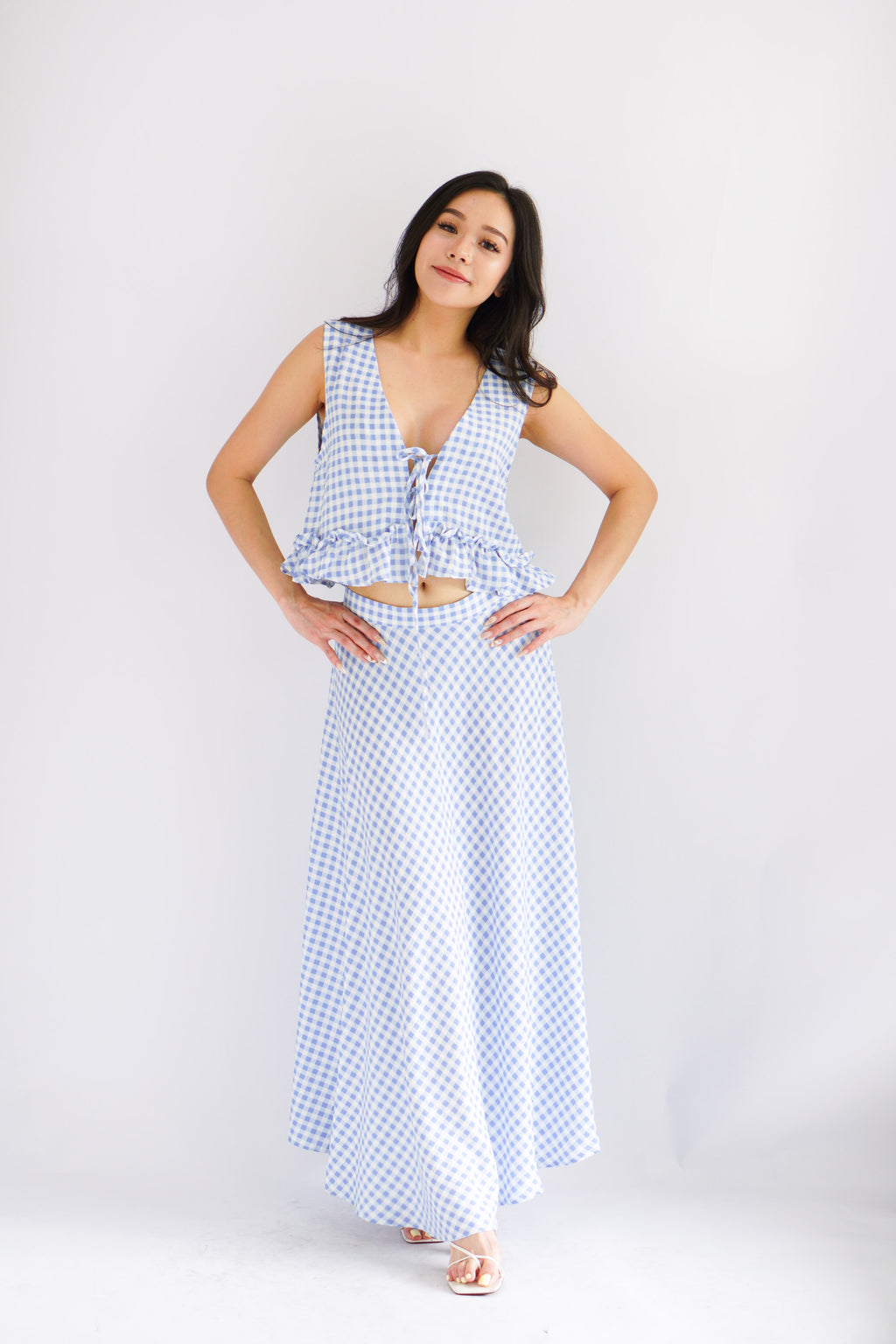 Meadow Gingham Deep V Top in Blue