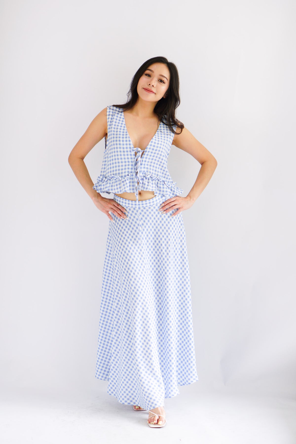 Meadow Gingham Deep V Top in Blue