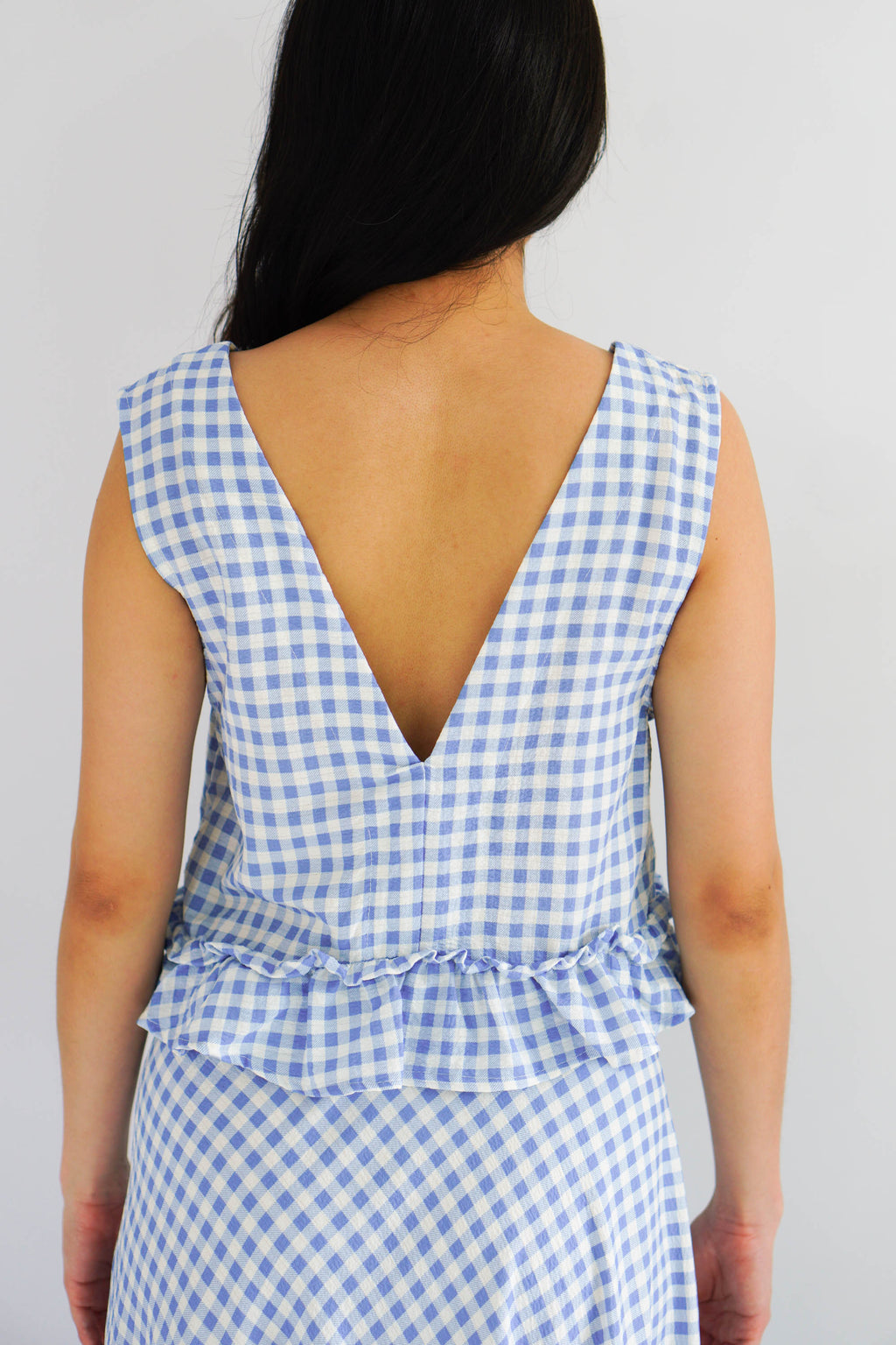 Meadow Gingham Deep V Top in Blue