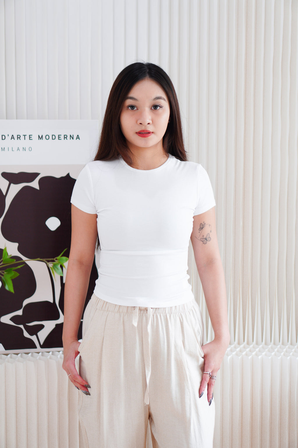 Jess Basic Round Neck Top in White