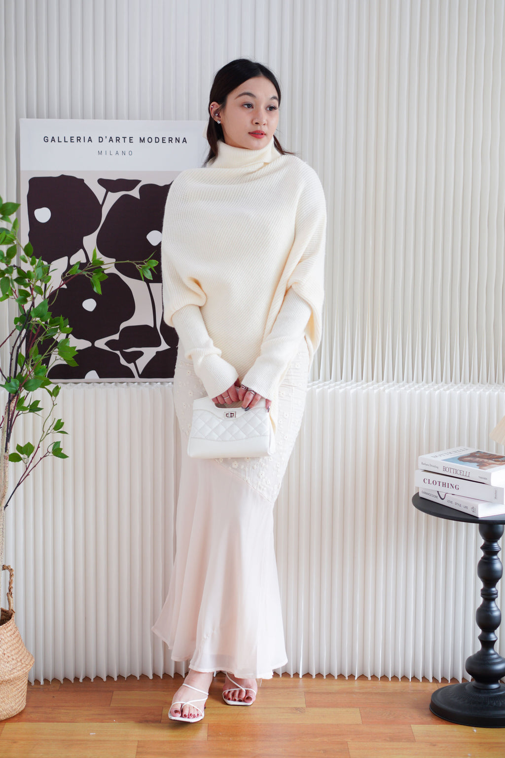 Calyra Floral Lace Fishtail Skirt in Beige