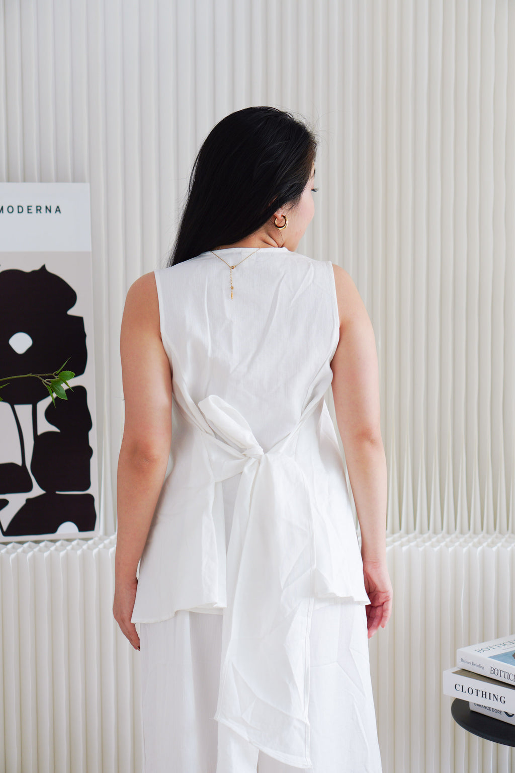 Mizelle V Neck Self Tie Top and Pants 2 Piece Set in White