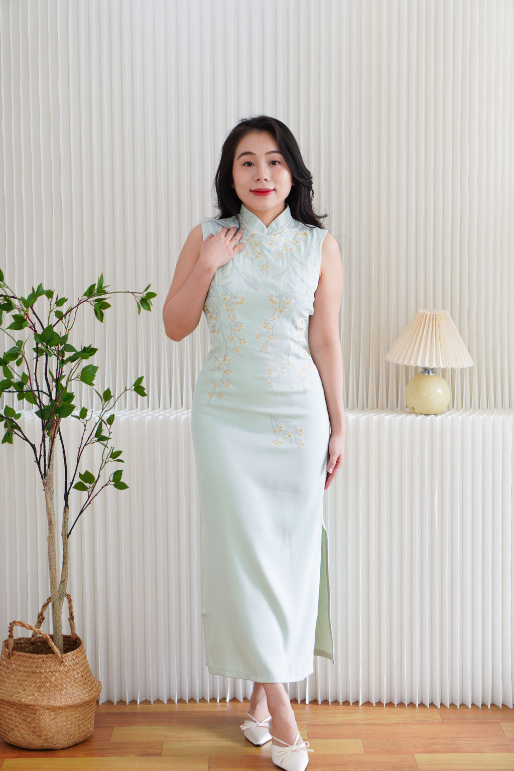 Man Lian High Neck Modern Maxi Cheongsam with Pearls in Light Green