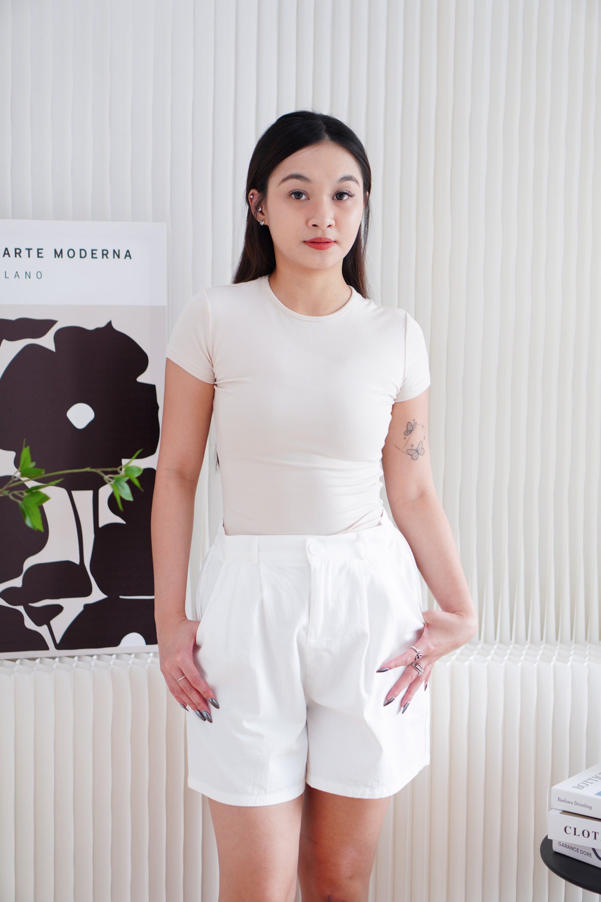 Lowen Midi Shorts in White