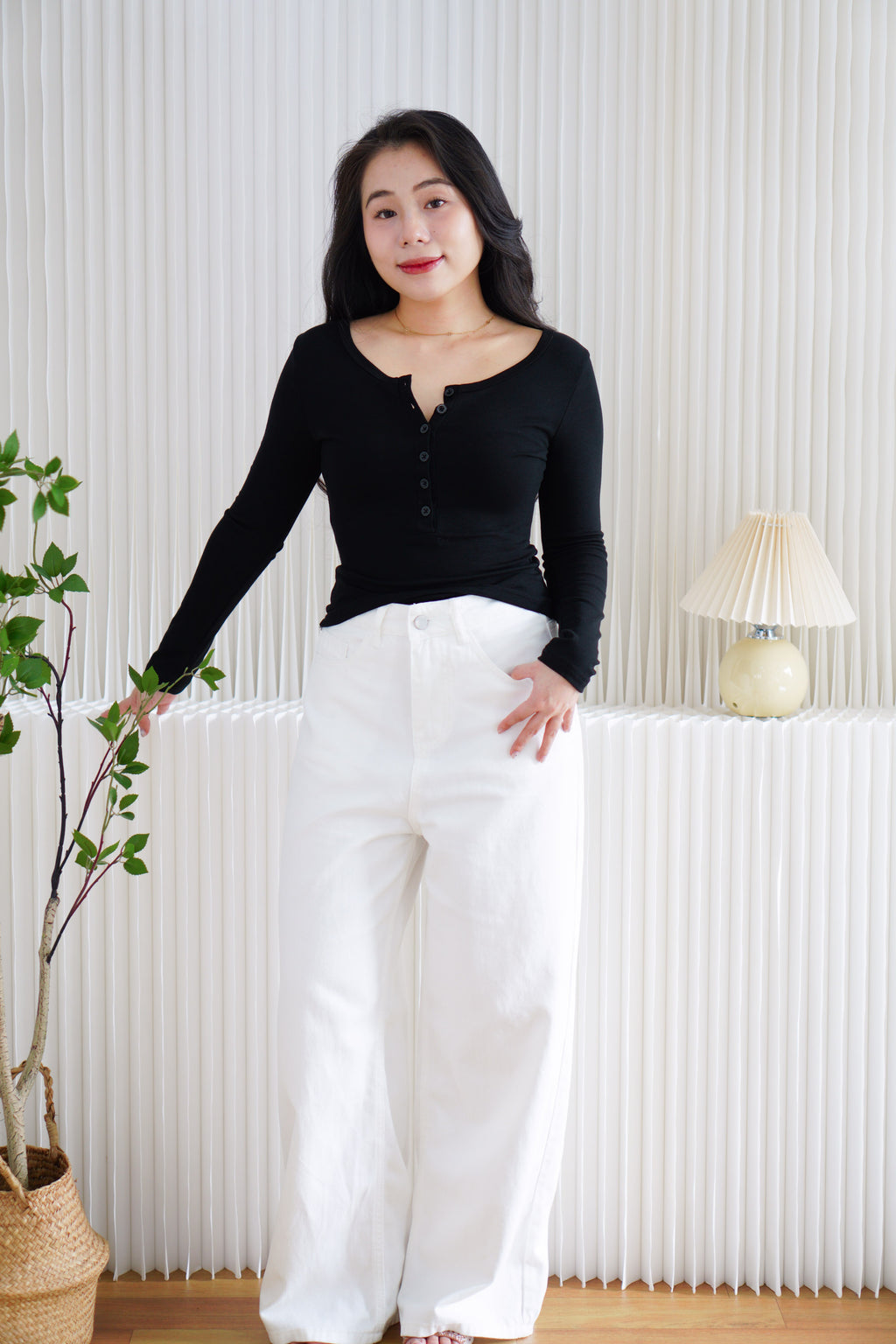 Winter Wide Legged Jeans in White
