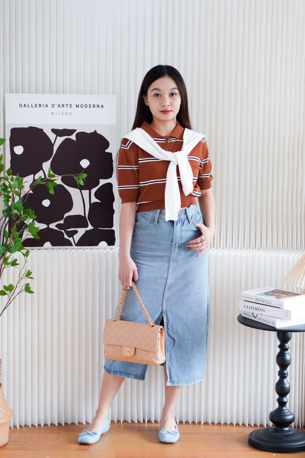 Embi Collar Stripes Short Sleeve Top in Brown