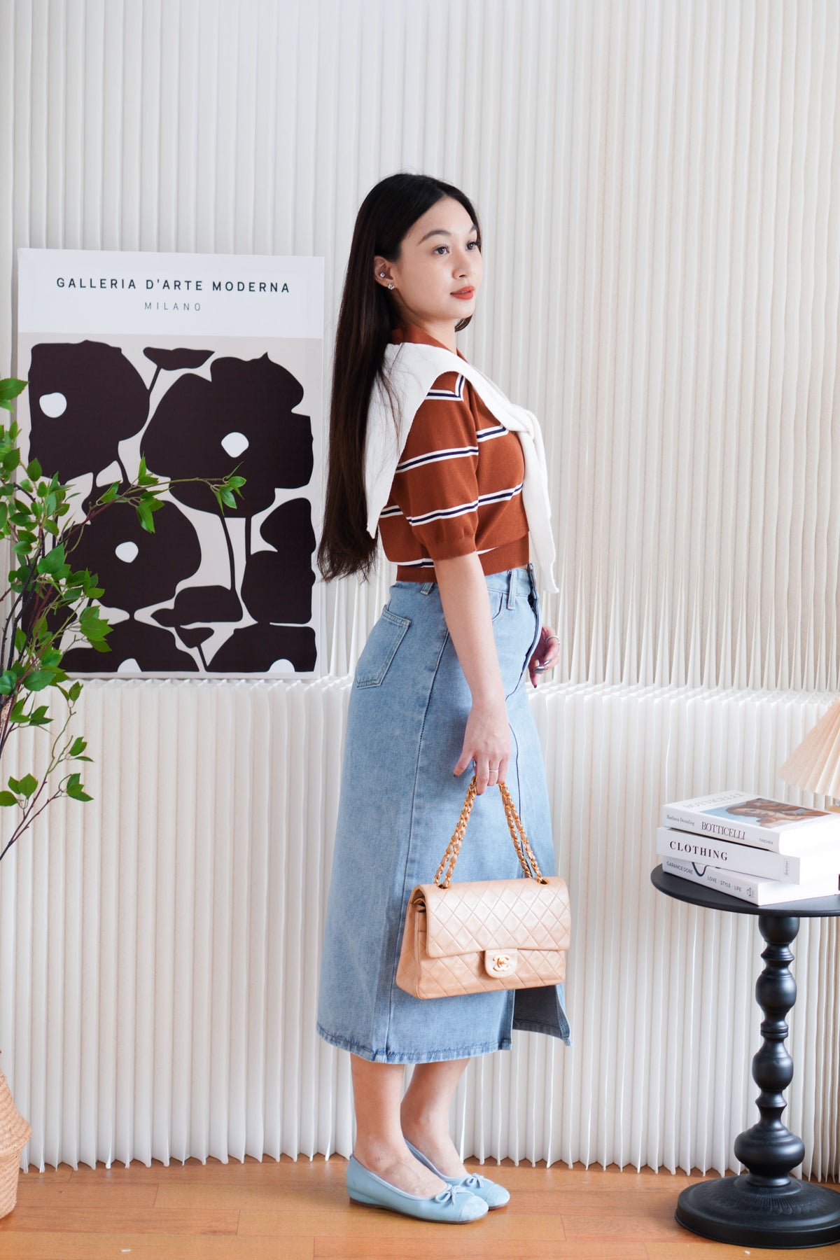 Embi Collar Stripes Short Sleeve Top in Brown