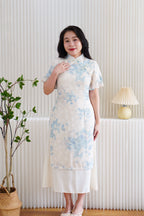 Ming Er Short Sleeve Layered Cheongsam Dress with Pearls in Cream and Blue
