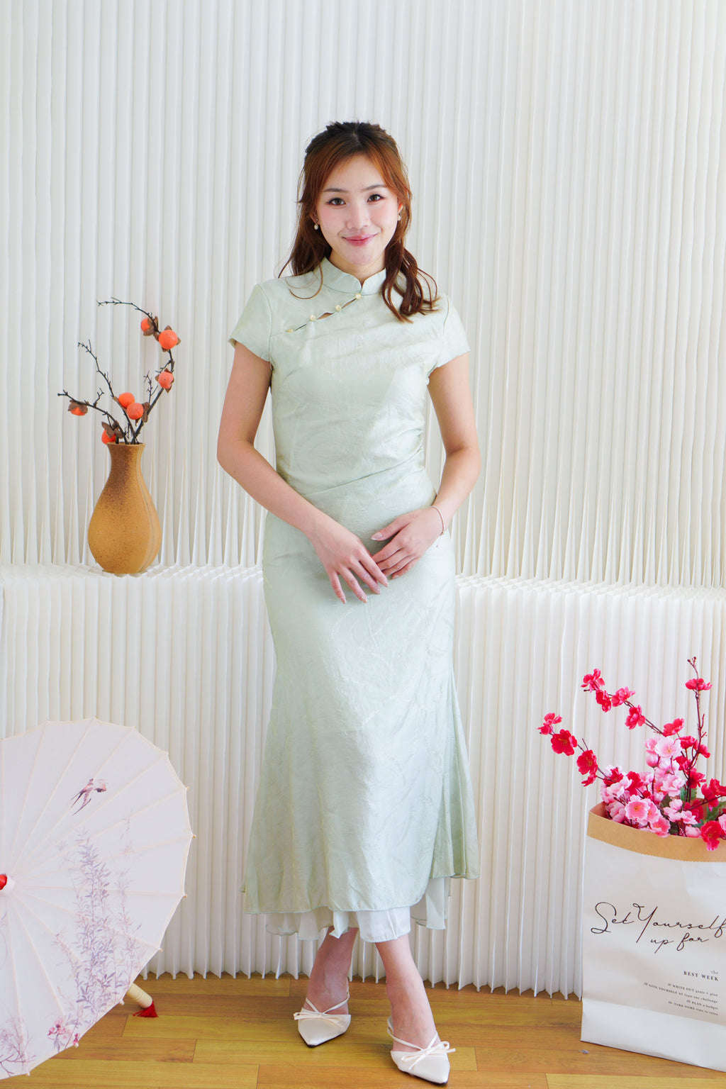 Qing Lan Short Sleeve Layered Cheongsam Maxi Dress in Light Green