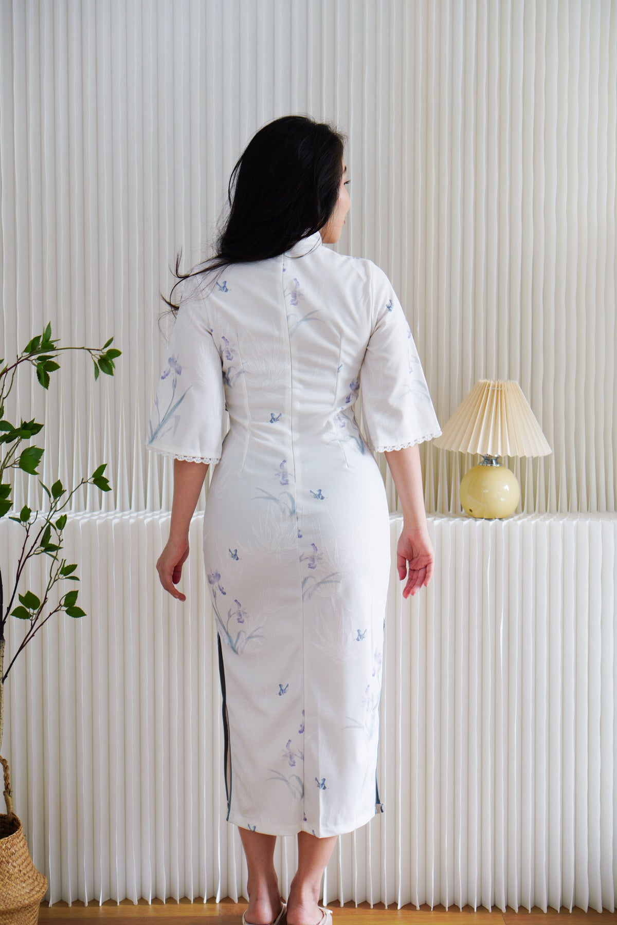 Mian Mid Sleeves Floral Maxi Cheongsam in White