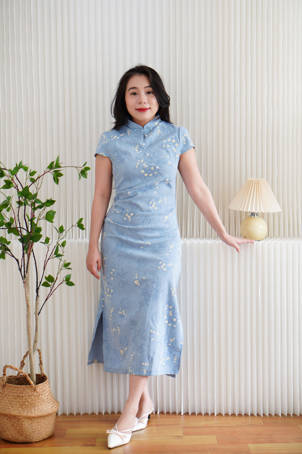 Xi Ning Short Sleeve Floral Maxi Cheongsam in Blue