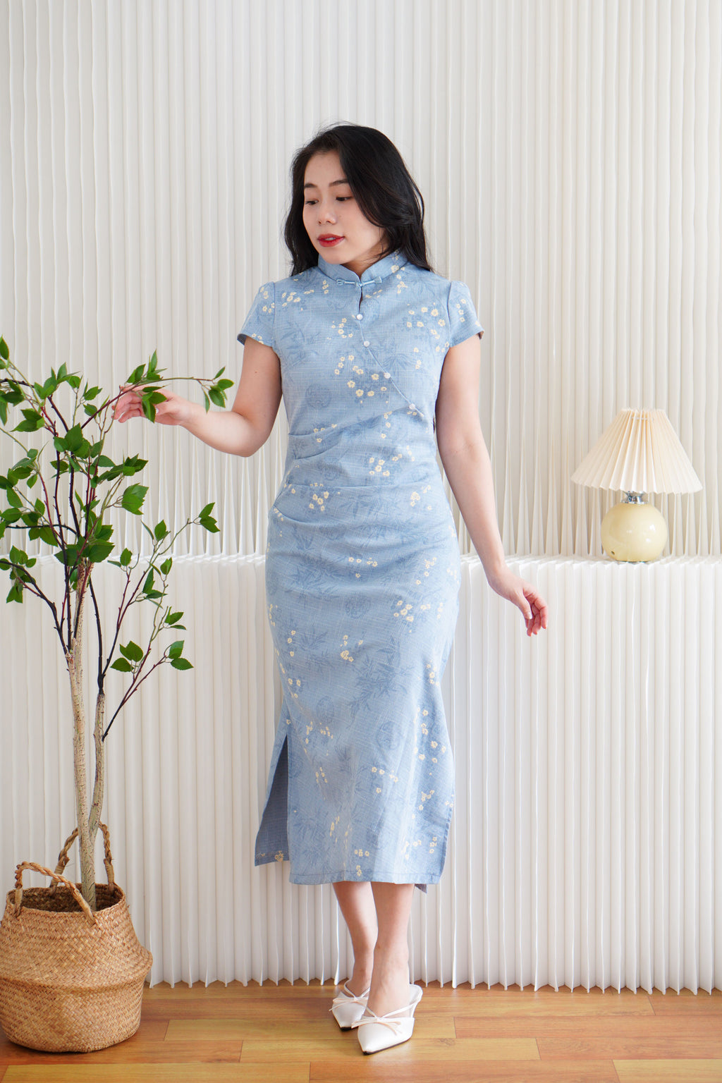 Xi Ning Short Sleeve Floral Maxi Cheongsam in Blue