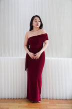 Feraya Off Shoulder Bodycon Maxi Dress in Red