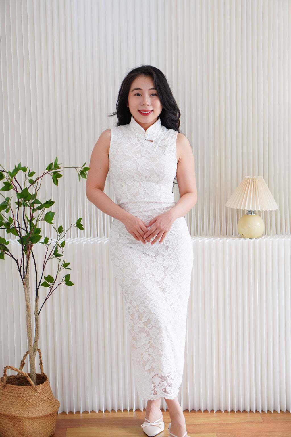 Ru Ting Lace Maxi Bodycon Cheongsam in Cream White