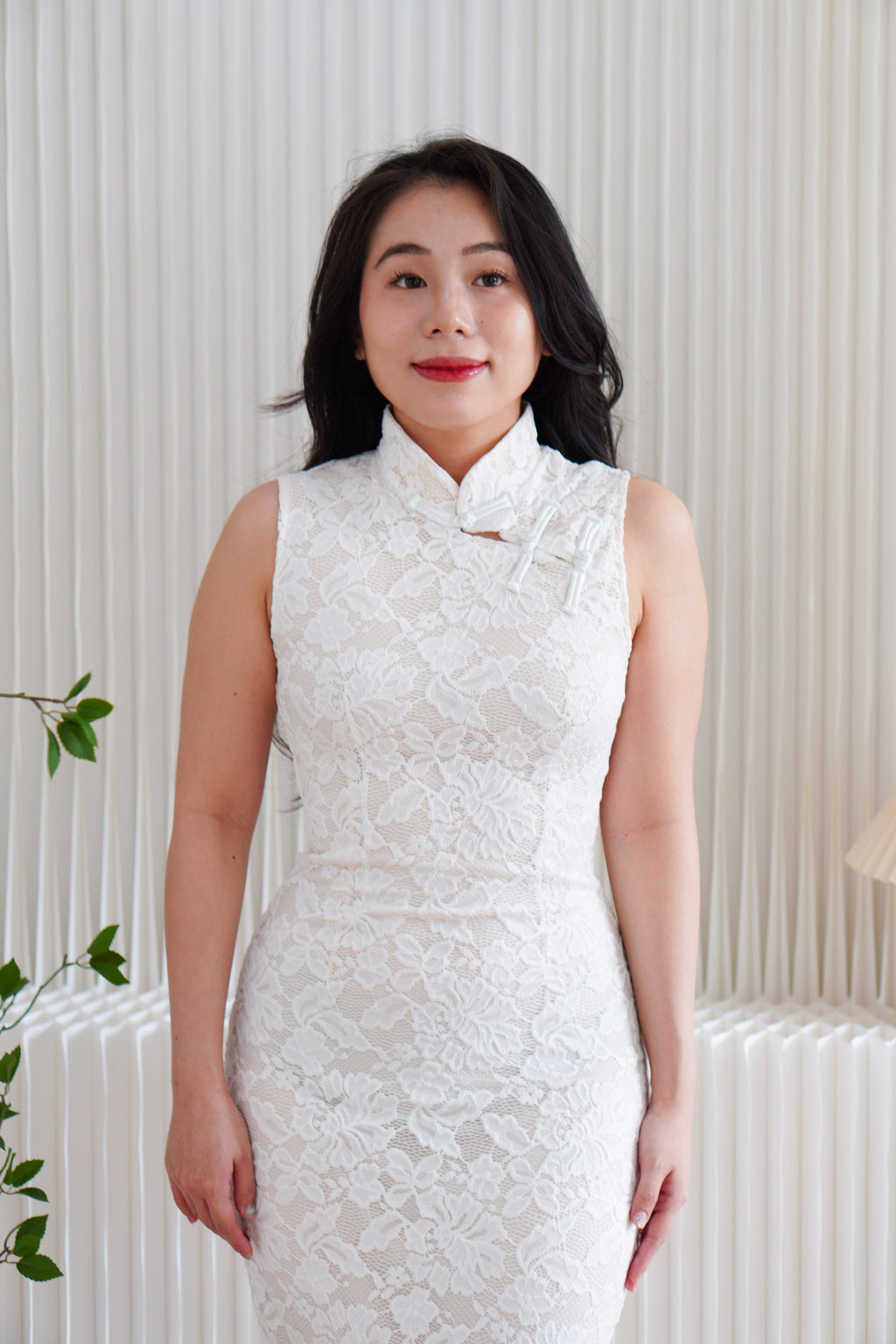 Ru Ting Lace Maxi Bodycon Cheongsam in Cream White