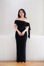 Feraya Off Shoulder Bodycon Maxi Dress in Black