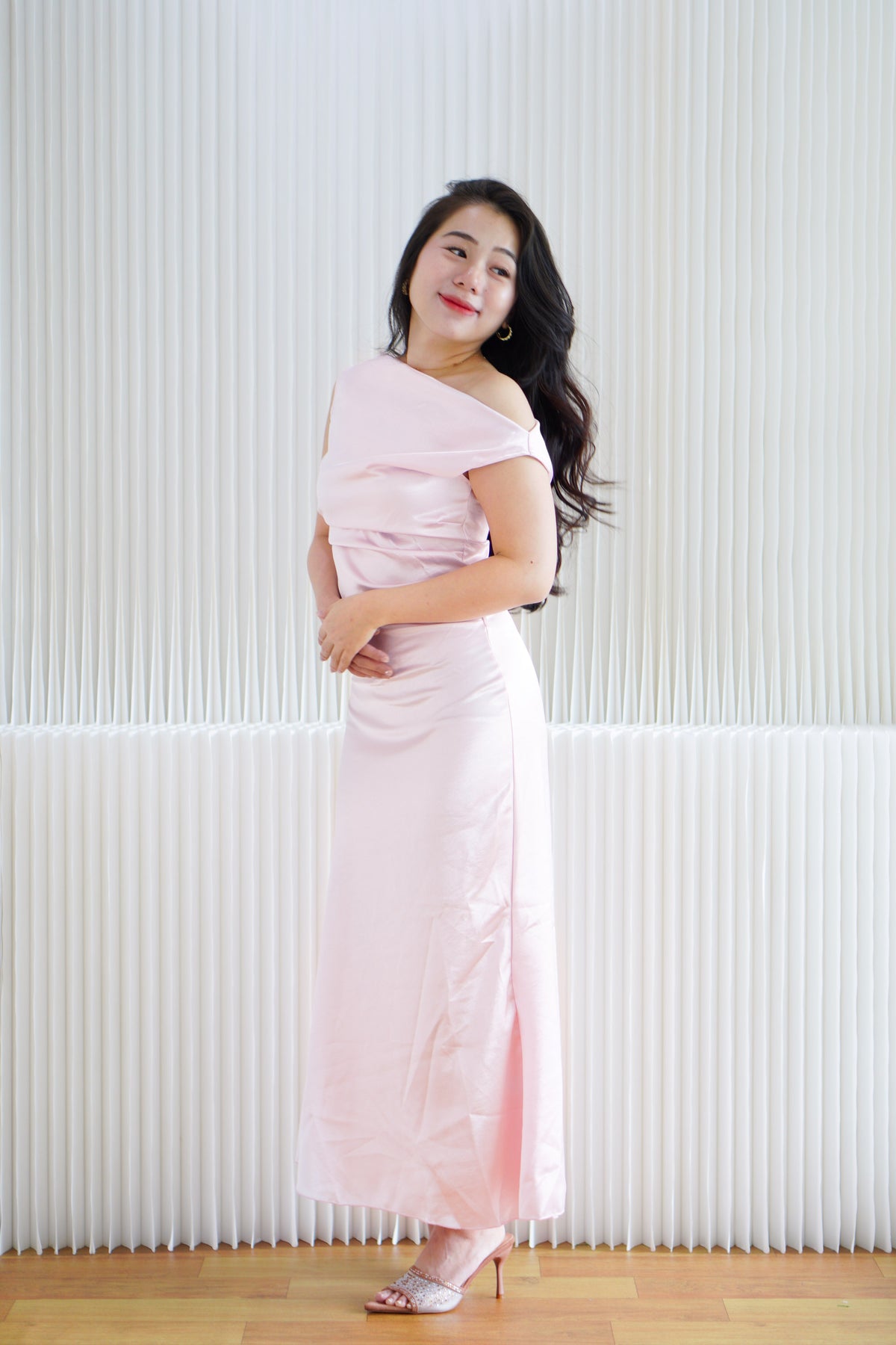 Anerlly Satin Toga Dress in Pink