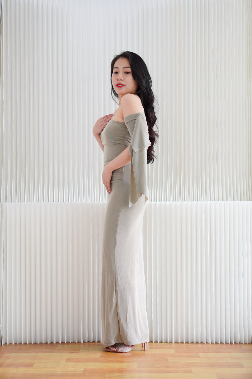 Feraya Off Shoulder Bodycon Maxi Dress in Taupe Khaki