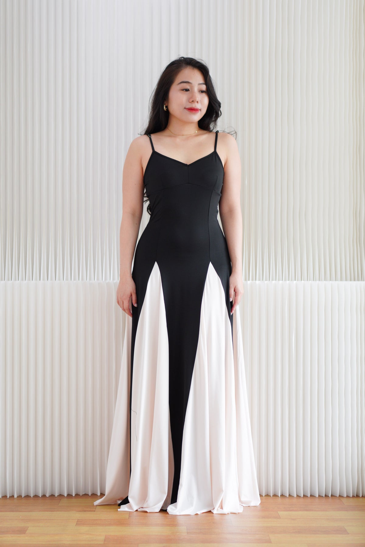 Dessa Colour Block Flowy Maxi Dress in Black and White