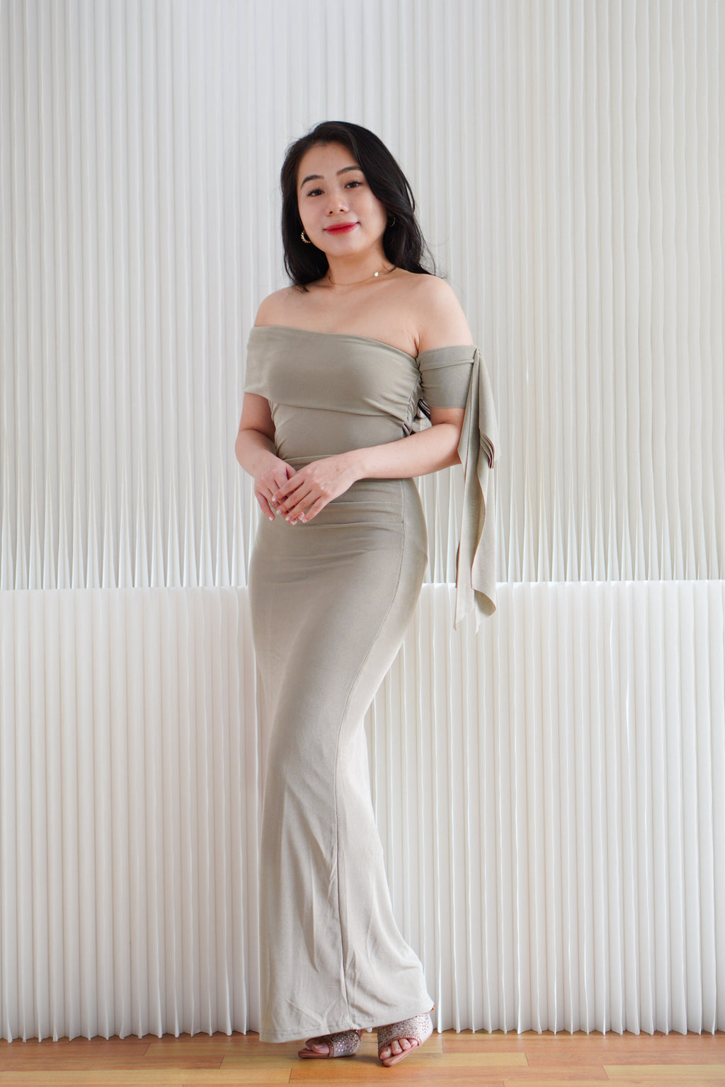 Feraya Off Shoulder Bodycon Maxi Dress in Taupe Khaki