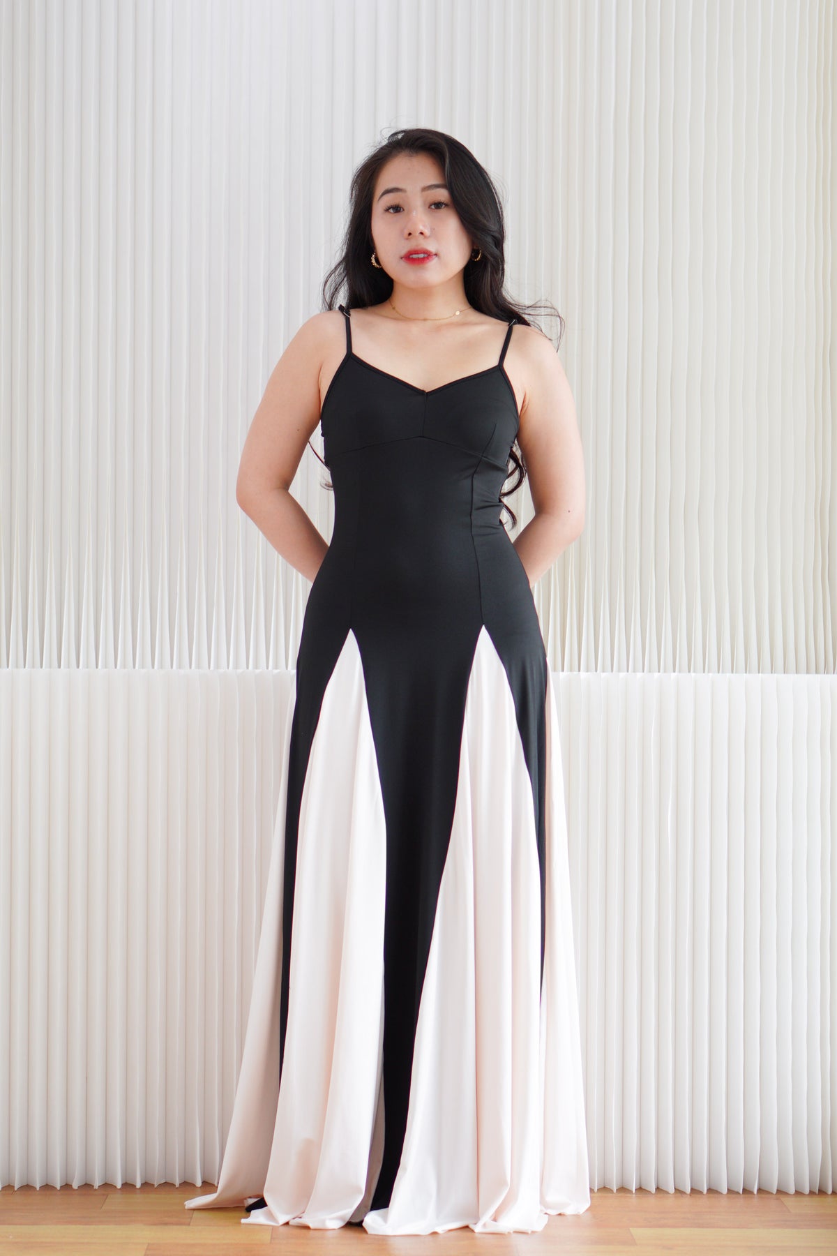 Dessa Colour Block Flowy Maxi Dress in Black and White