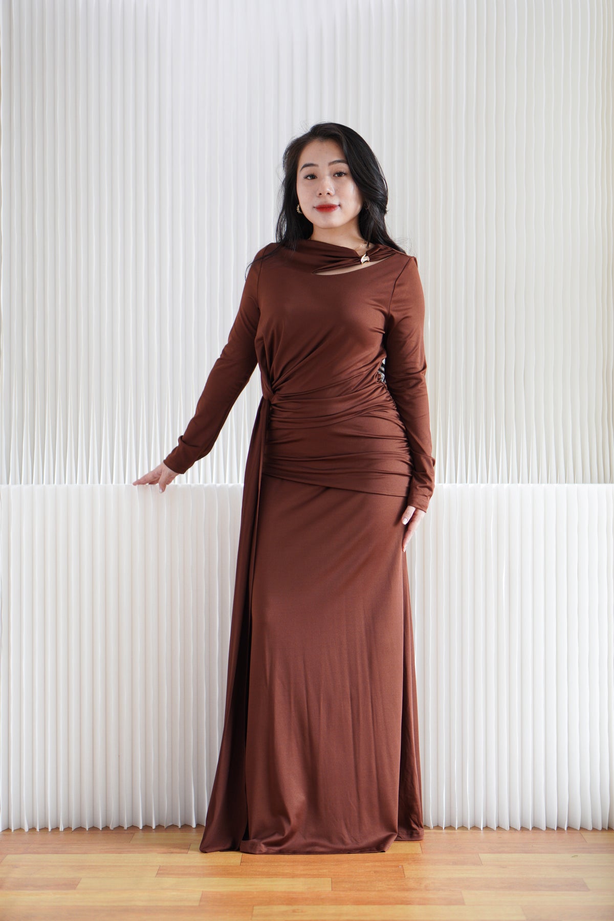 Mihara Long Sleeve Ruched Waist Maxi Dress with Cuff in Brown