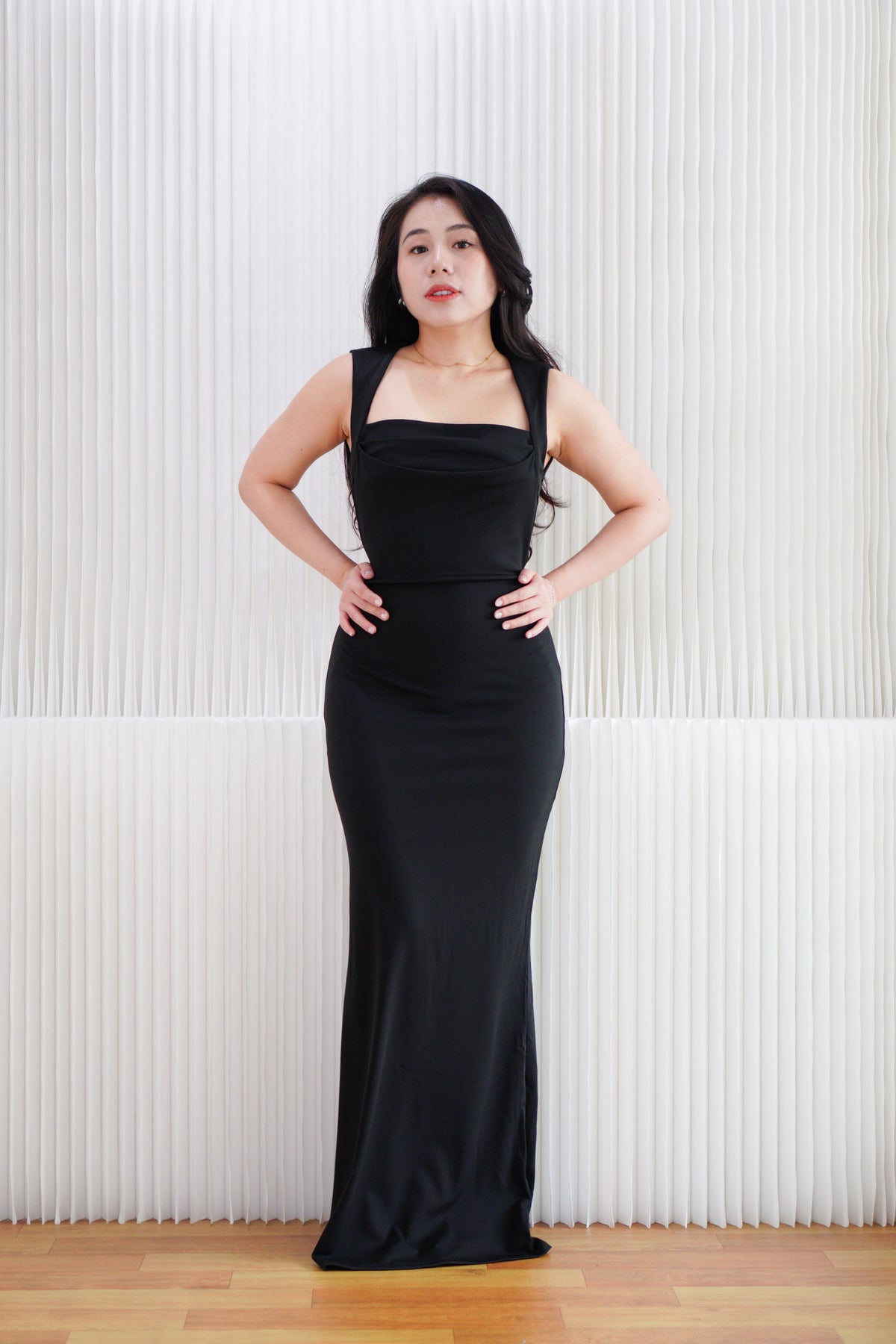 Disa Square Neck Bodycon Maxi Dress in Black