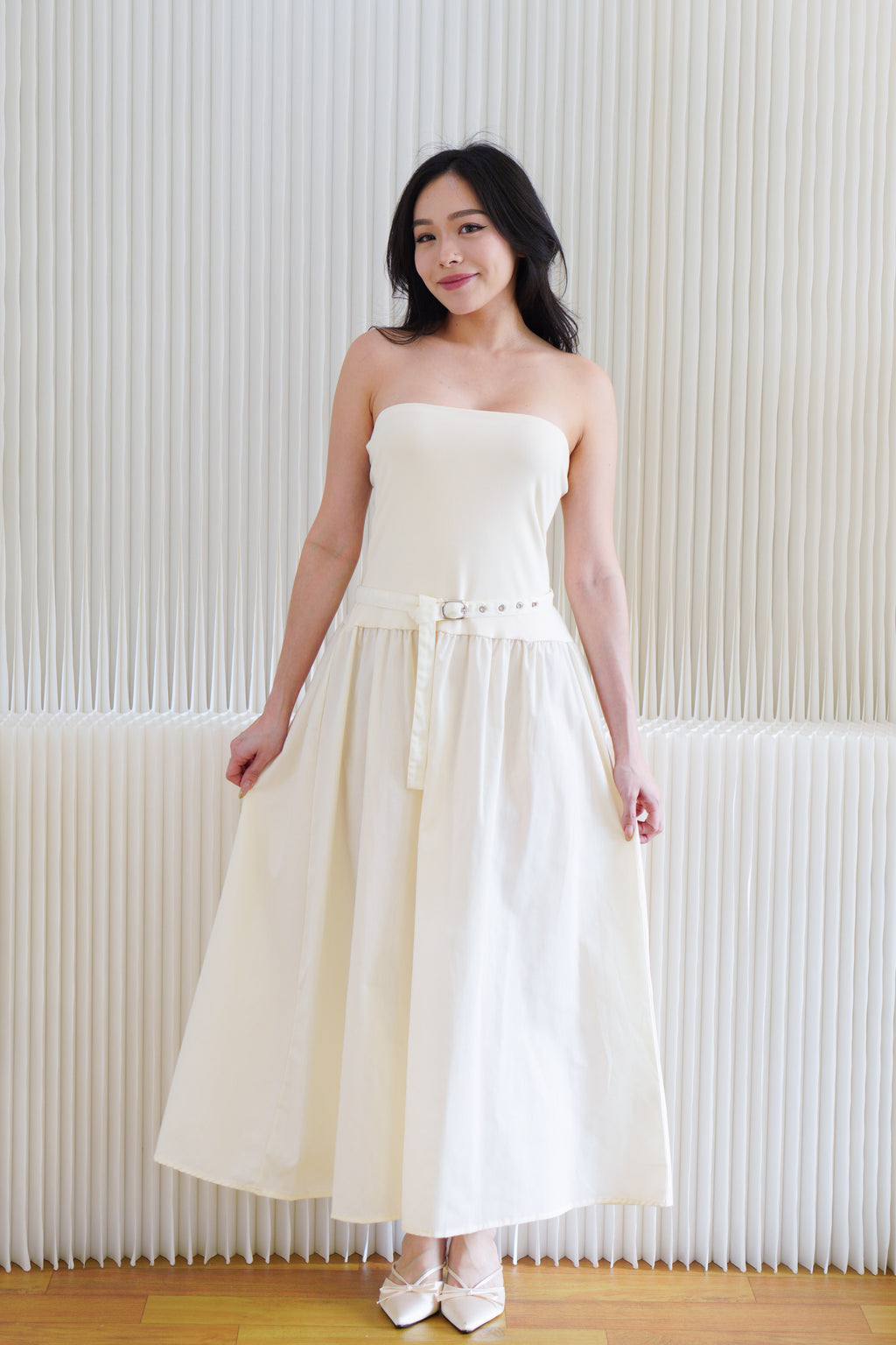 Oralyn Tube A-Line Dress with Belt in Cream
