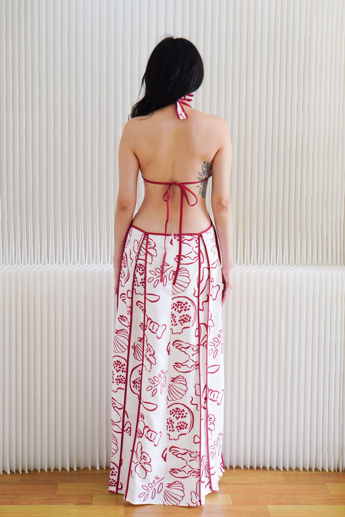 Saelene Halter Neck Cutout Floral Printed Dress in Red
