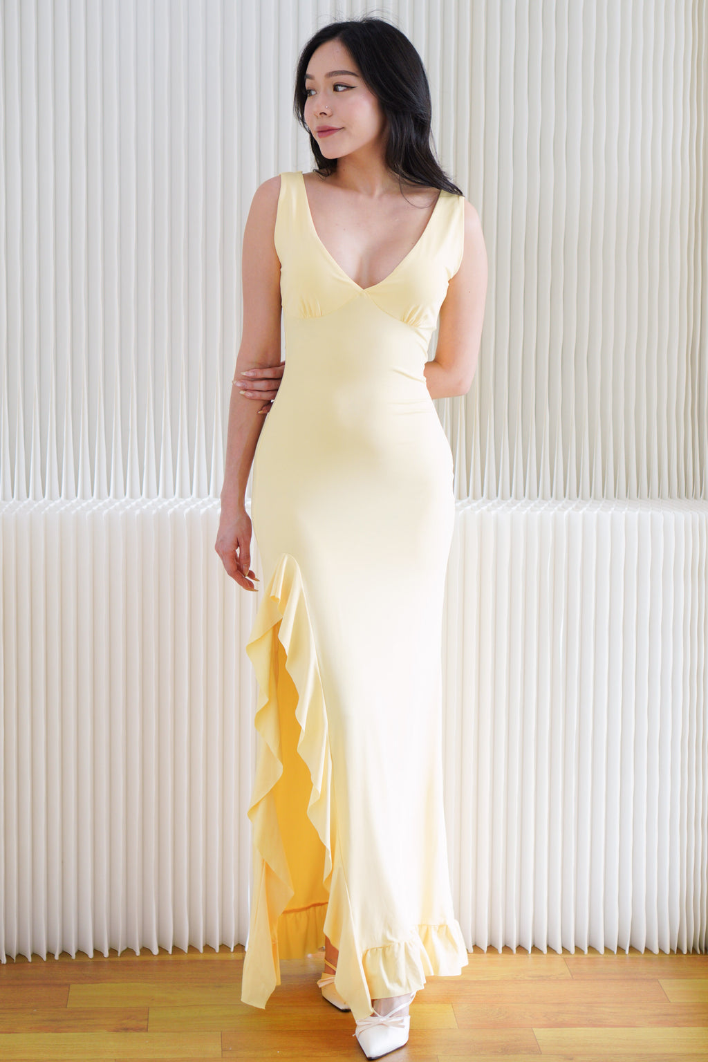 Zalinne Deep V Bodycon Maxi Dress with Frills in Yellow