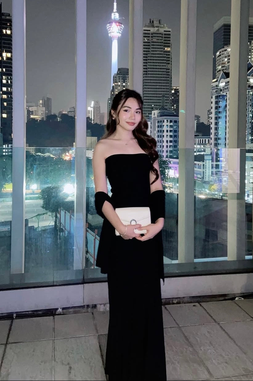 Xoe Dress in Black - As Seen On @frznaisml
