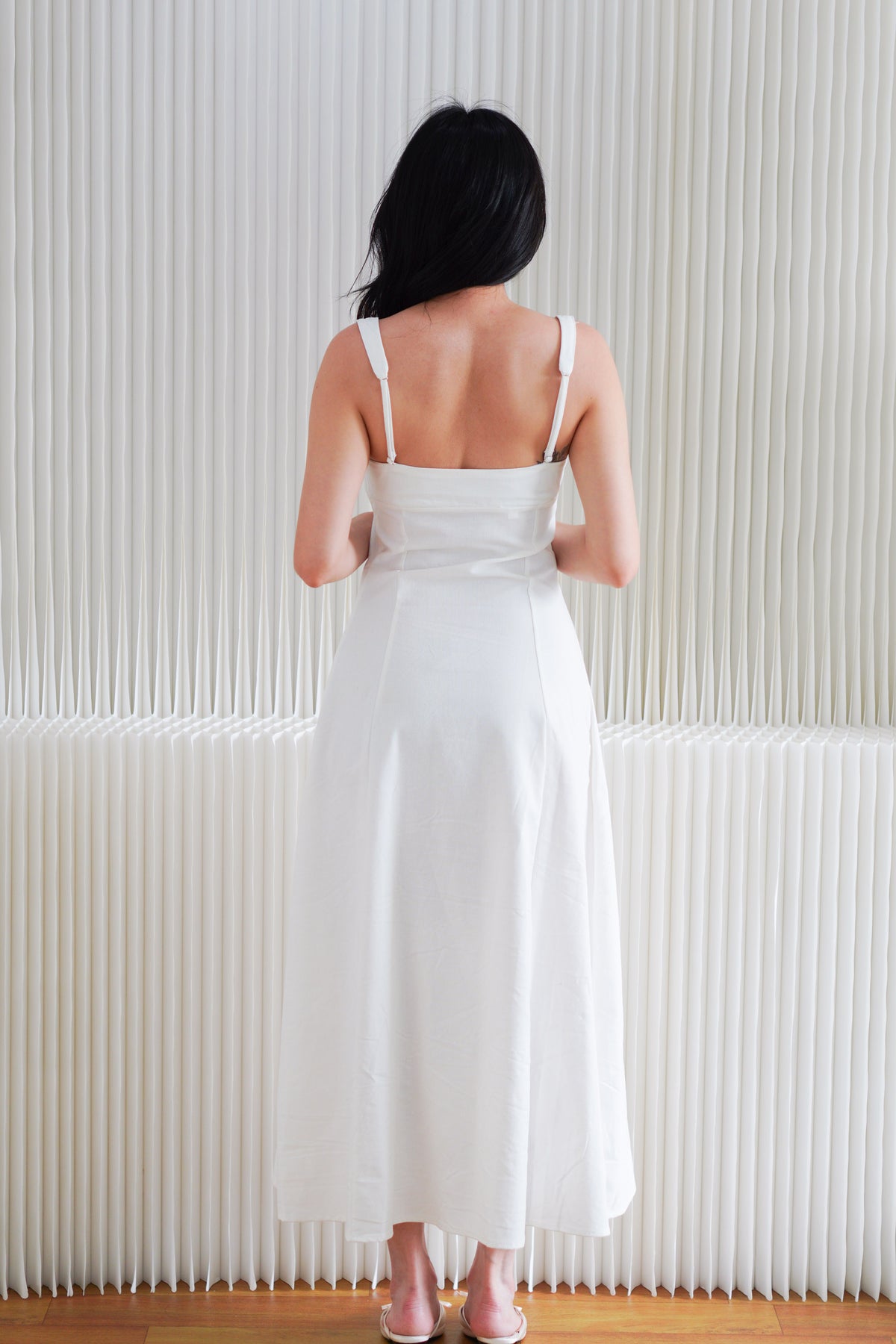 Haevia Linen A-Line Dress with Slit in White