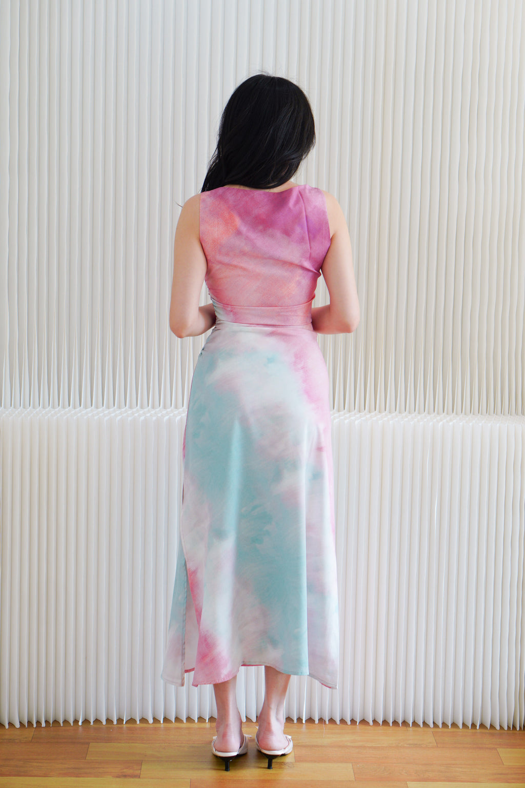 Vaelie Cowl Neck Ombre Maxi Dress in Pink
