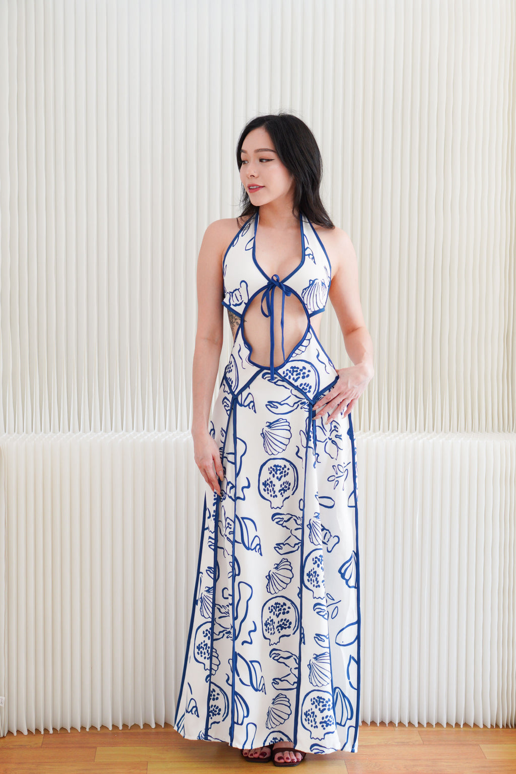Saelene Halter Neck Cutout Floral Printed Dress in Blue