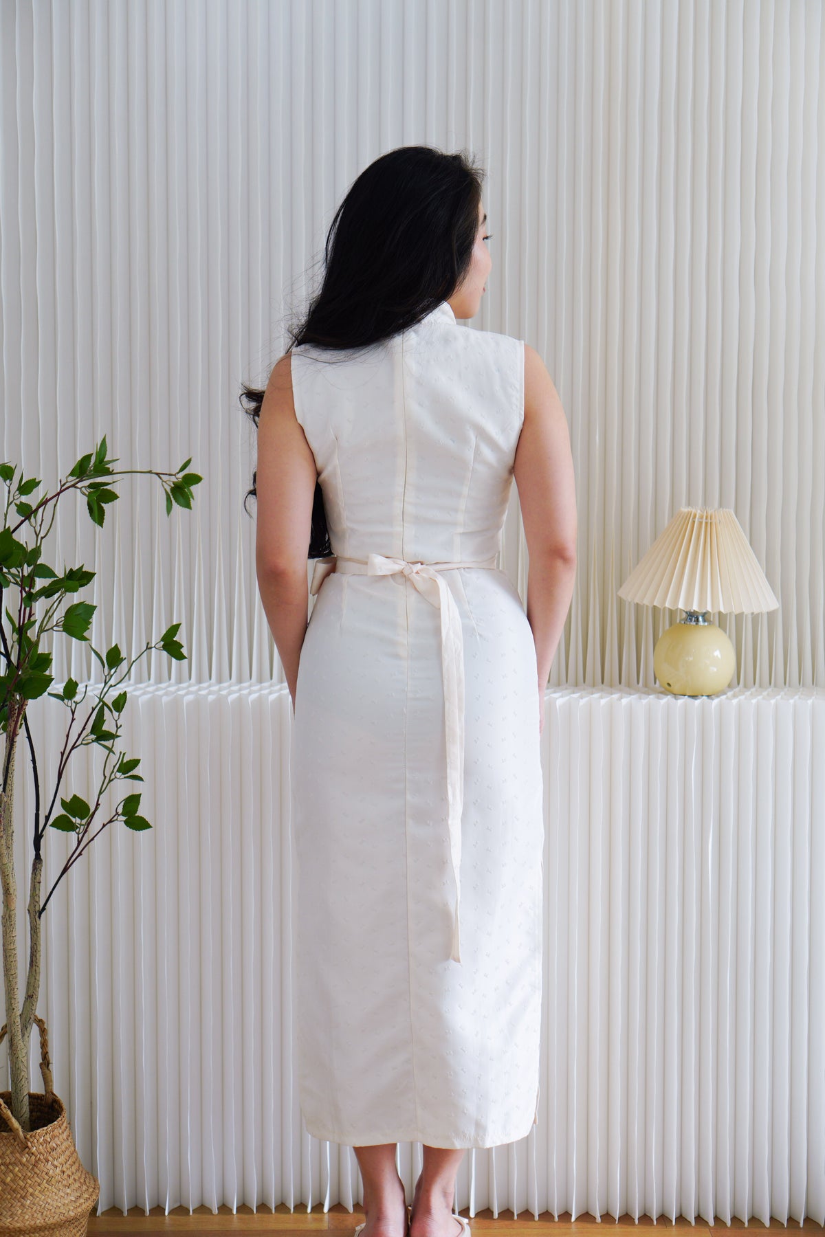 (BACKORDER) Rui Ya Dotted Jacquard Modern Maxi Cheongsam in Cream
