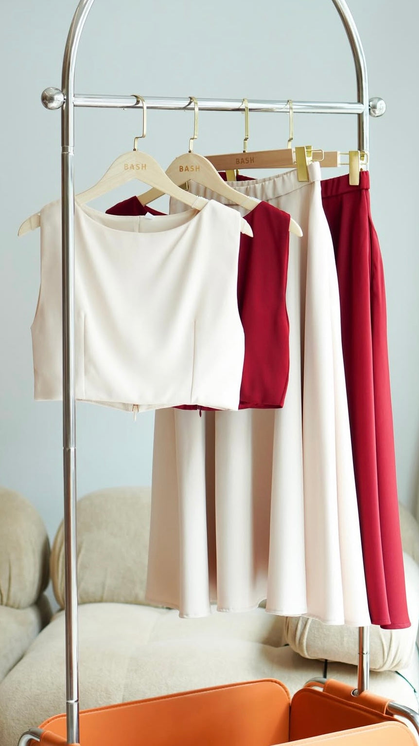 Audrey Set in Red and Beige