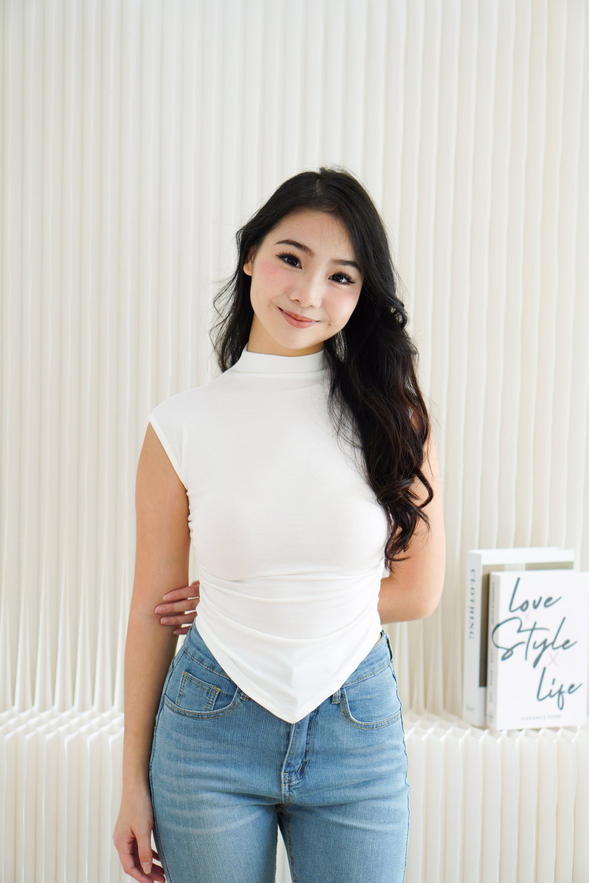 Elysia Basic High Neck Ruched Waist Top in White