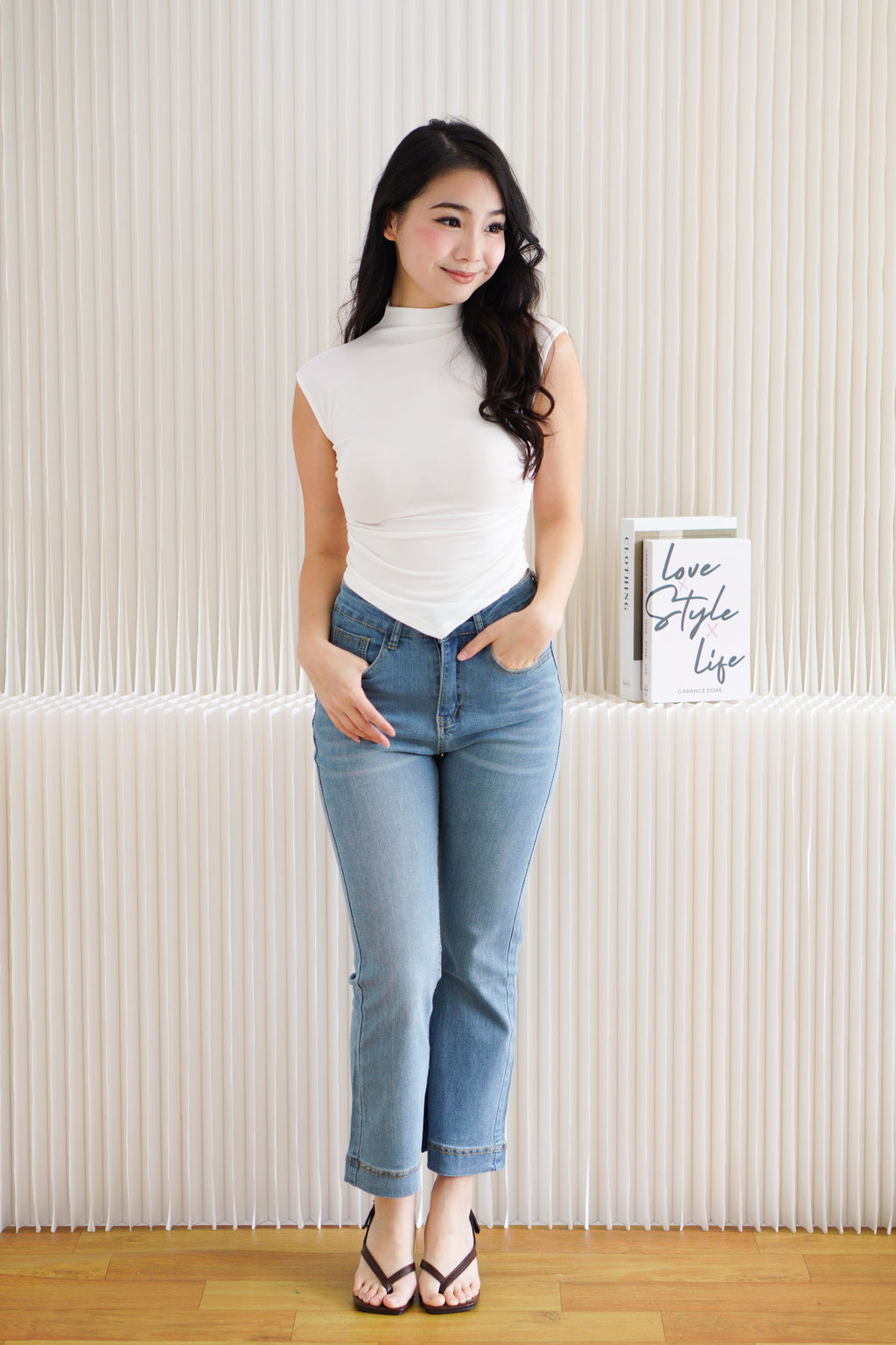 Elysia Basic High Neck Ruched Waist Top in White