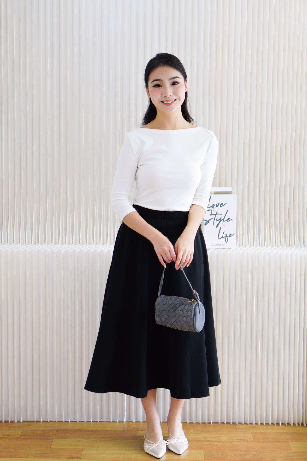 Mikaela Boat Neck Mid Sleeves Top in White
