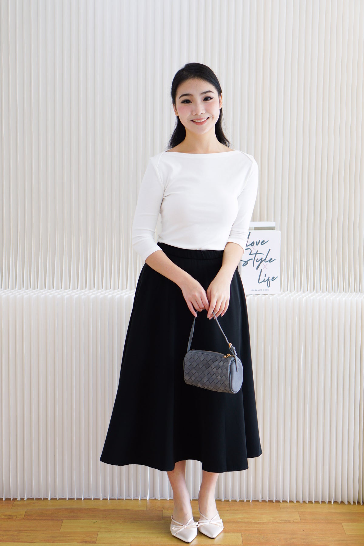 Mikaela Boat Neck Mid Sleeves Top in White