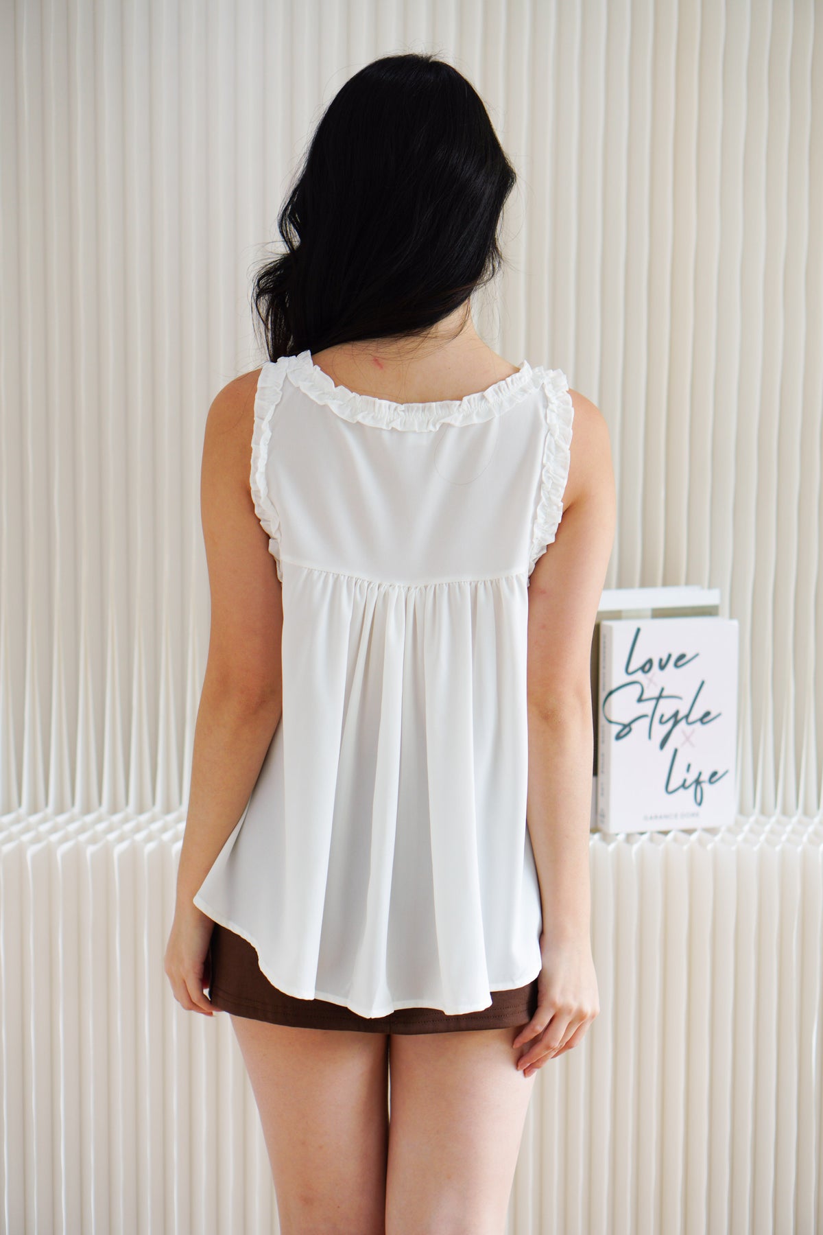 Nerelle Pleated Baby Doll Top in White
