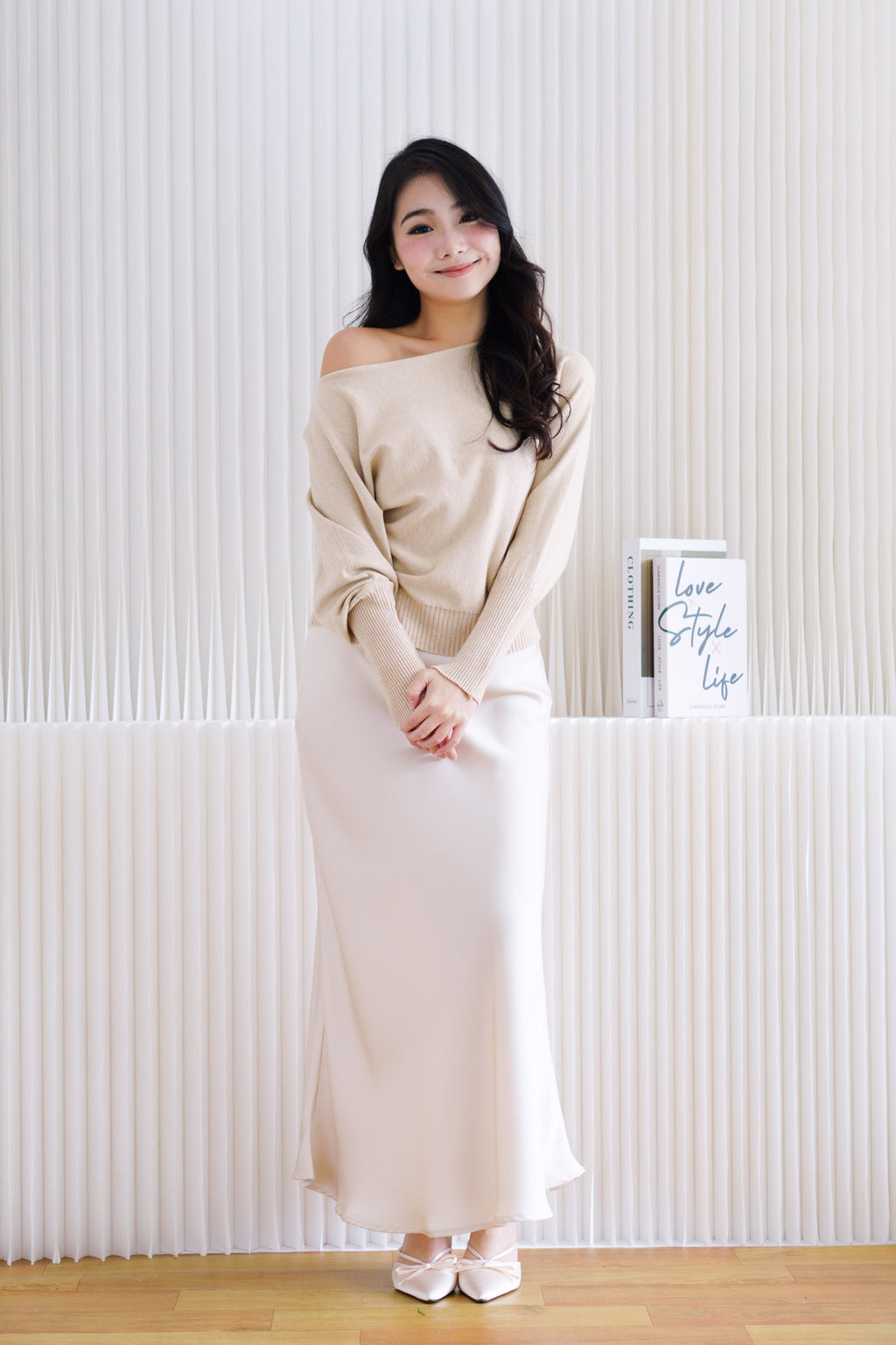 Enya Oversized Toga Knit Sweater in Light Khaki