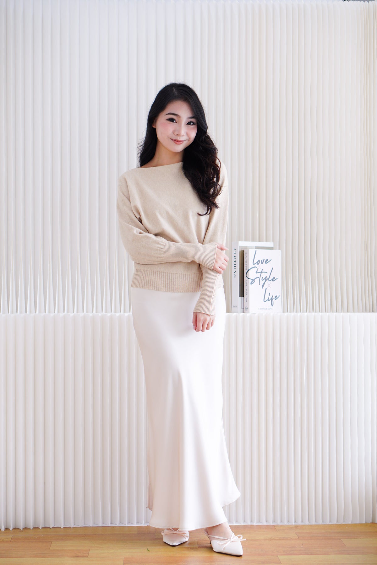 Enya Oversized Toga Knit Sweater in Light Khaki