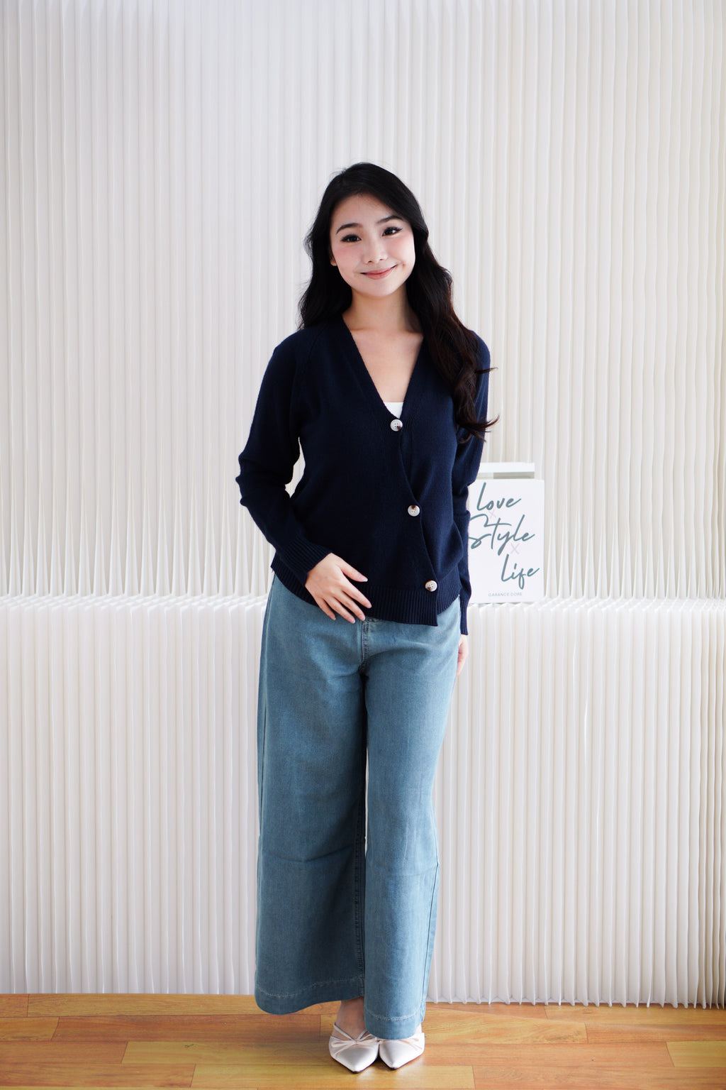 Novita Cardigan Top in Dark Blue