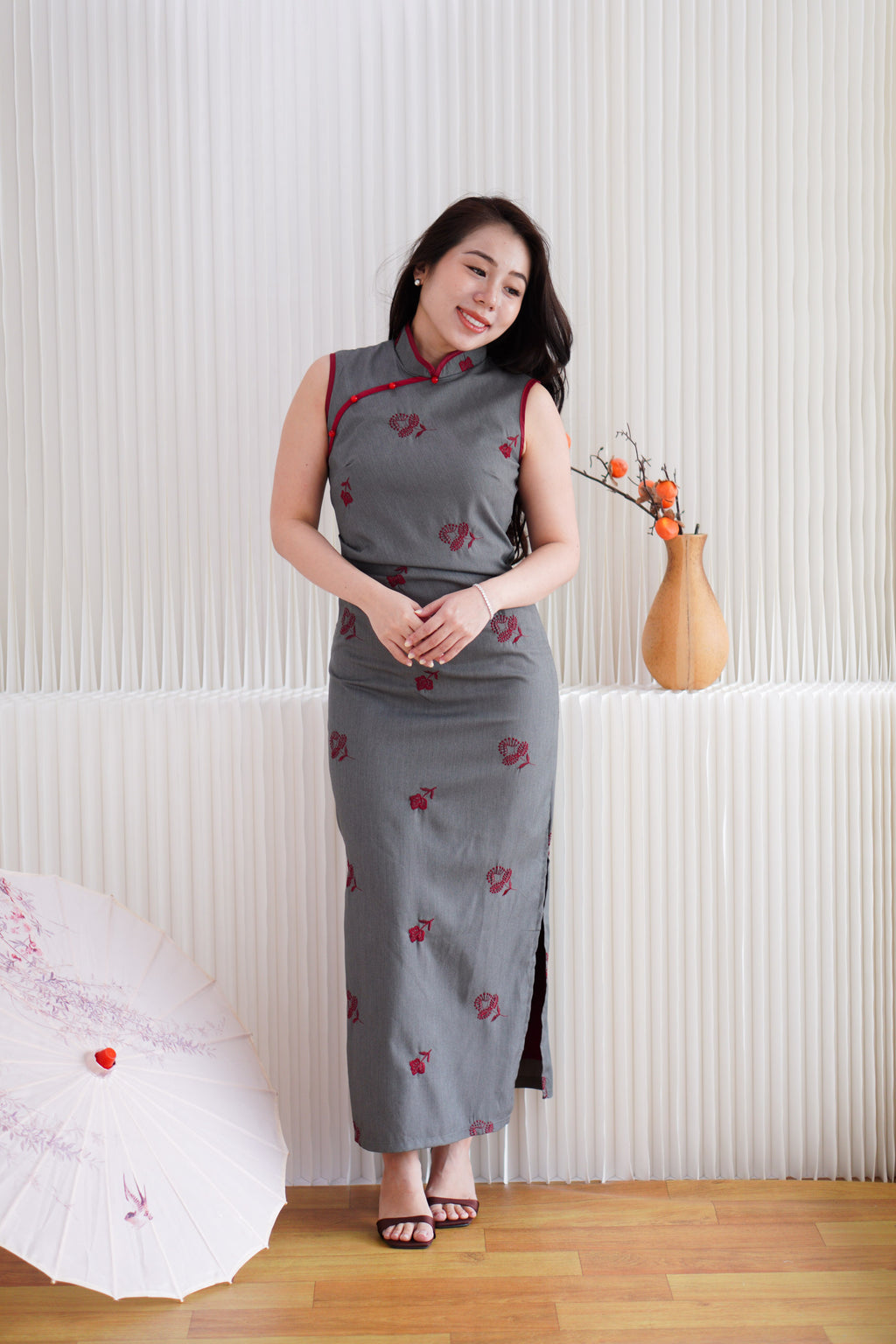 Yu Ting Straight Cut High Neck Cheongsam in Dark Grey and Red