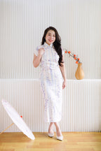 Hao Ran Short Sleeves Floral Cheongsam In Purple and White