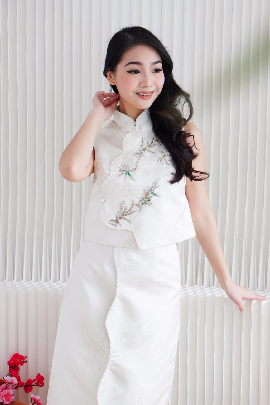 (Premium) Bai Lu Embellished 2 Piece Cheongsam Skirt Set in White
