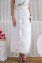 (Premium) Bai Lu Embellished 2 Piece Cheongsam Skirt Set in White